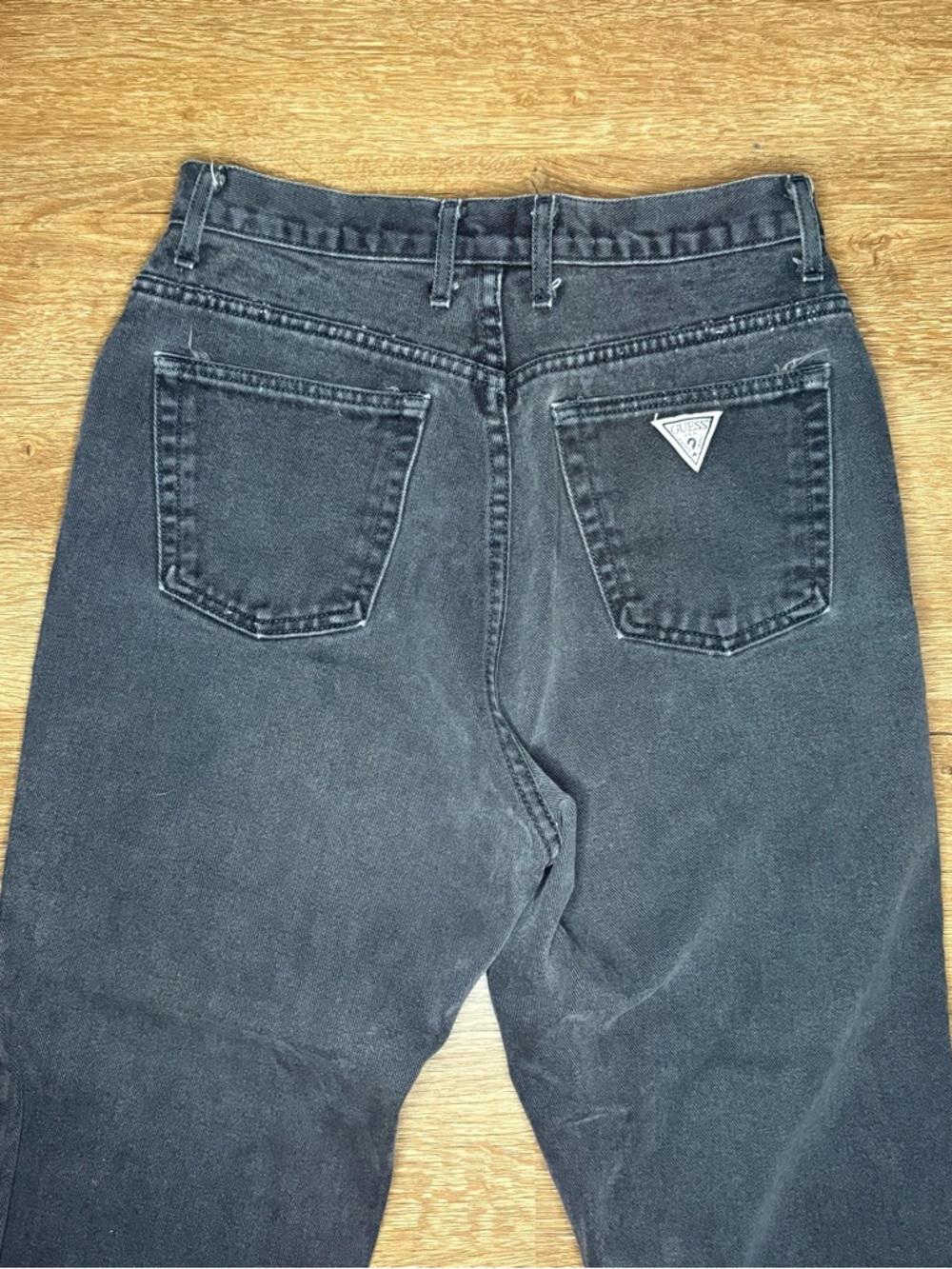 Vintage 90’s Guess Women’s Black Straight Leg Jeans Size 31 - Picture 5 of 5